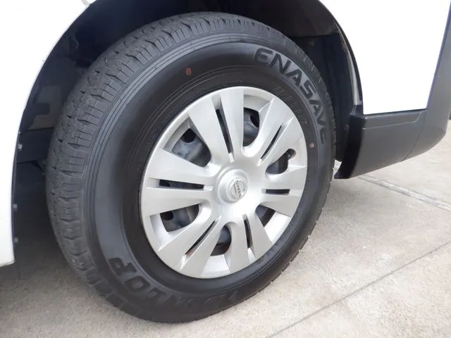 ＮＶ３５０キャラバン　１．２５ｔ（ニッサン）の車両写真