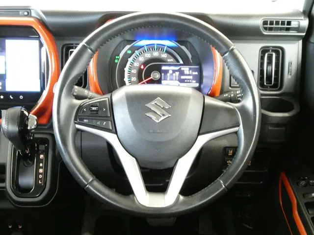 スズキ　ハスラー