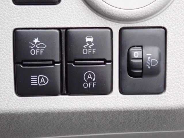 ダイハツ ミラ イース