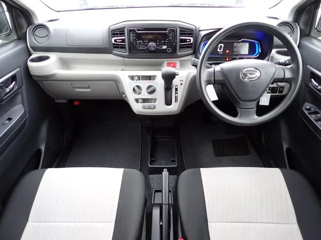 ダイハツ ミラ イース