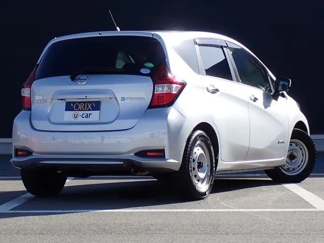 ノート（ニッサン）の車両写真