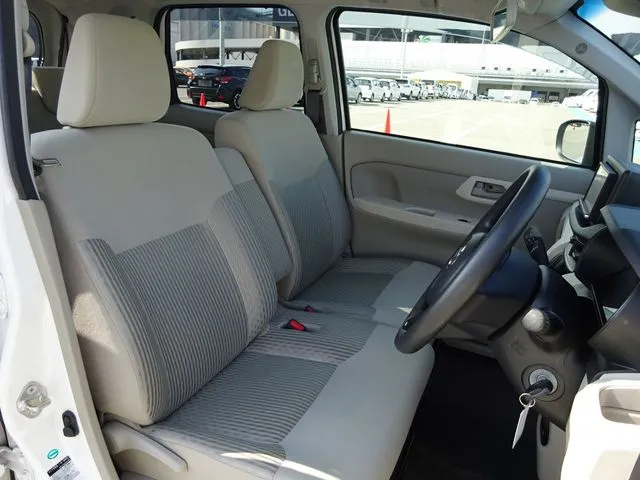 ダイハツ ムーヴ