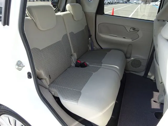 ダイハツ ムーヴ