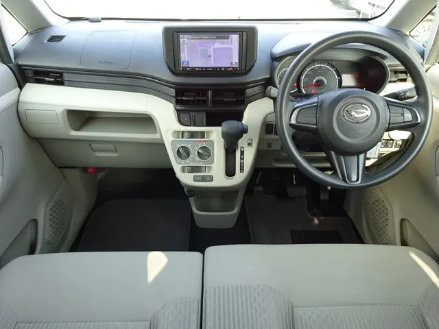 ダイハツ ムーヴ