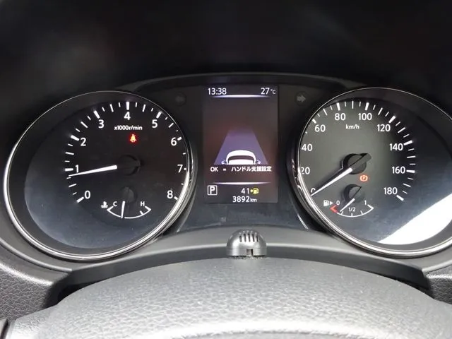 ニッサン　エクストレイル　２ＷＤ