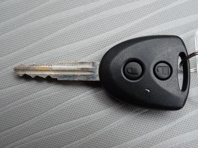 ダイハツ ミラ イース