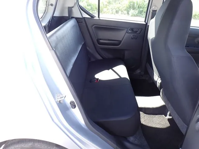 ダイハツ　ミラ　イース