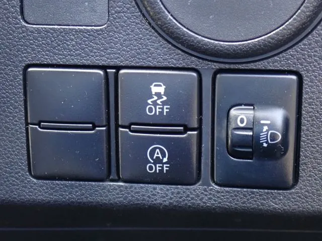 ダイハツ　ミラ　イース