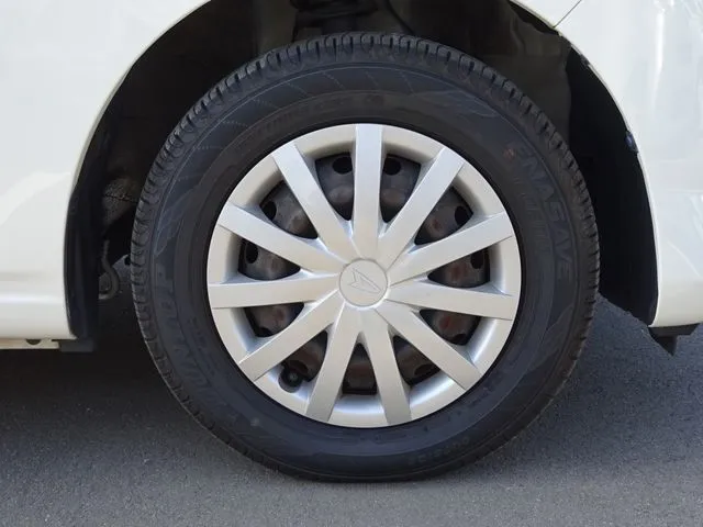 ダイハツ　ミラ　イース