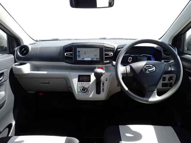 ダイハツ　ミラ　イース