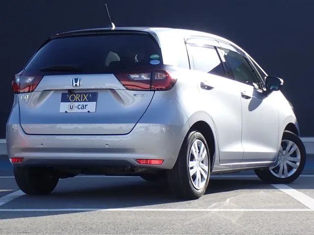ホンダ　フィット　ｅ：ＨＥＶ