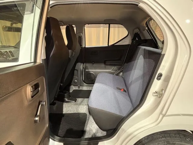 スズキ アルト 4WD