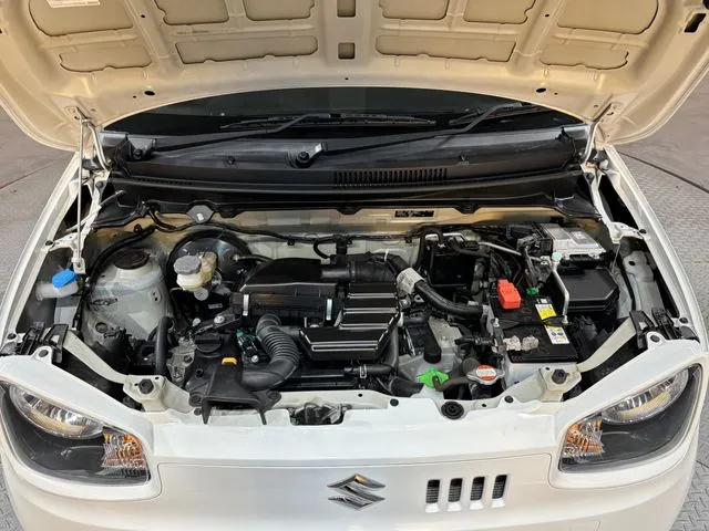 スズキ アルト 4WD