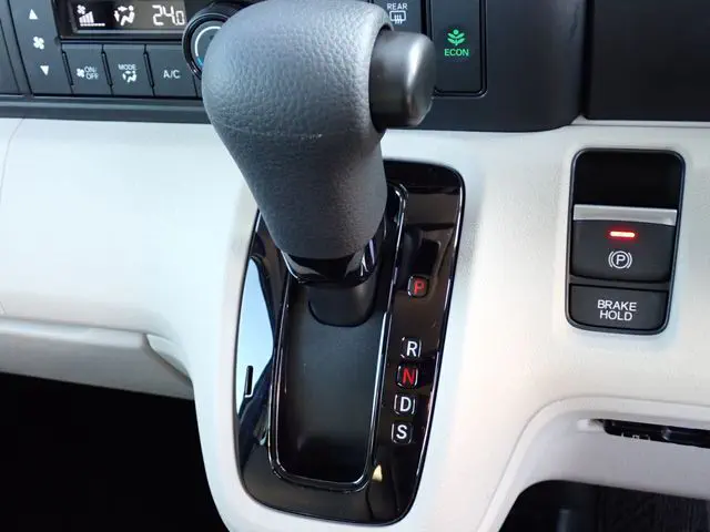 ホンダ　Ｎ　ＢＯＸ