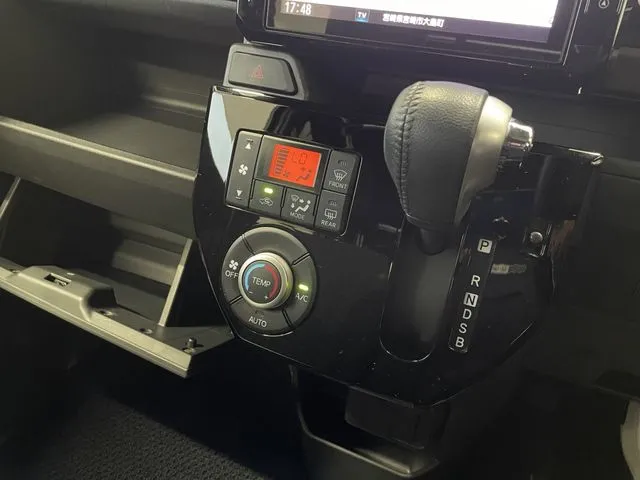 ダイハツ ウェイク