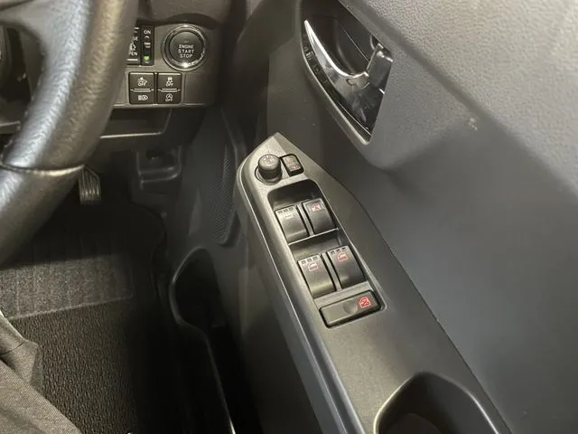 ダイハツ ウェイク