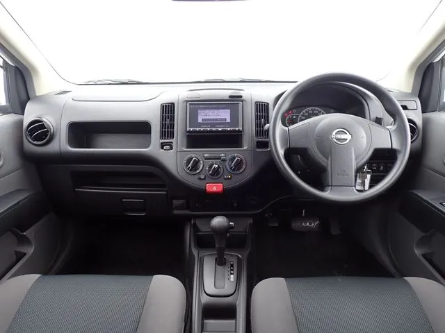 ニッサン　ＡＤ