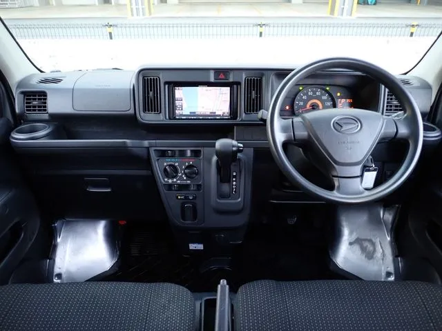 ハイゼットカーゴ（ダイハツ）の車両写真