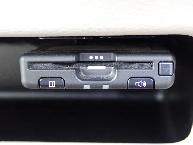 ニッサン　ルークス