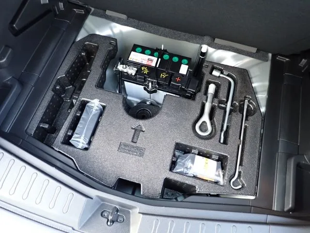 ノート（ニッサン）の車両写真