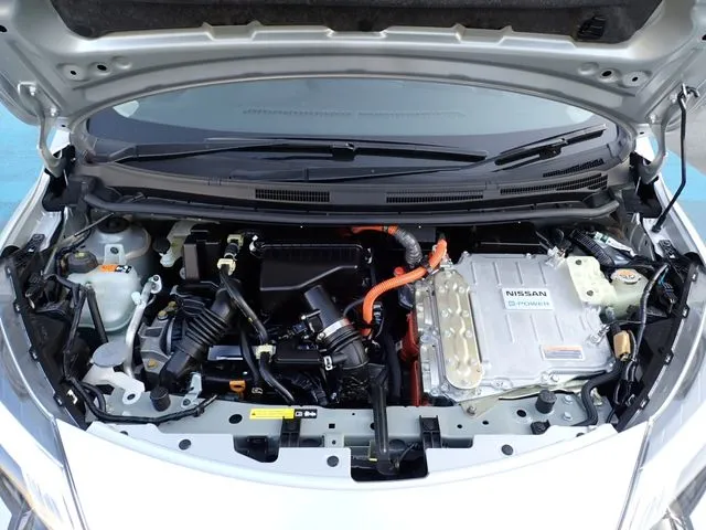 ノート（ニッサン）の車両写真