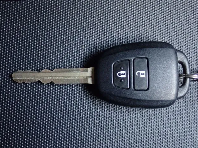 プロボックスバン ハイブリッド(トヨタ)の車両写真