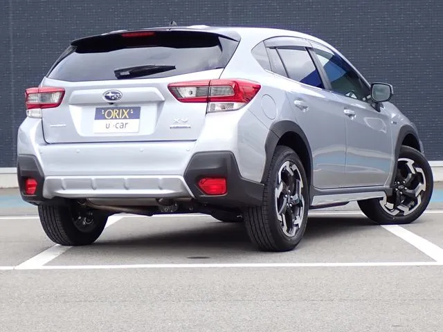 ＳＵＢＡＲＵ　ＸＶ　ハイブリッド（スバル）の車両写真