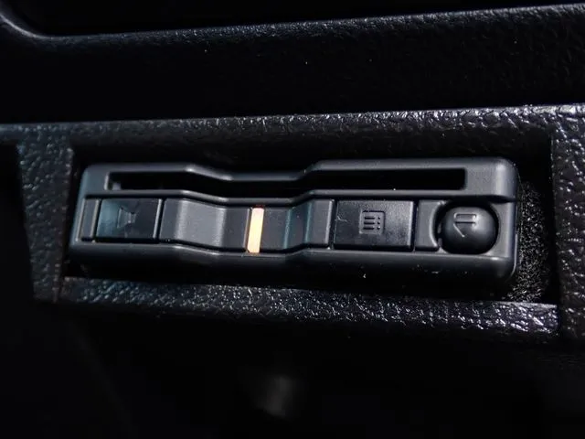 ＳＵＢＡＲＵ　ＸＶ　ハイブリッド（スバル）の車両写真