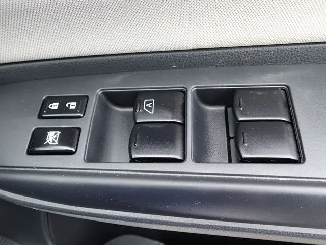 ノート(ニッサン)の車両写真