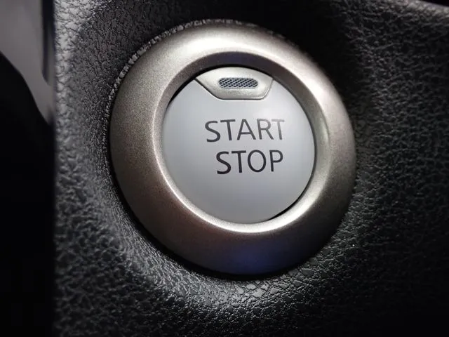 ノート(ニッサン)の車両写真