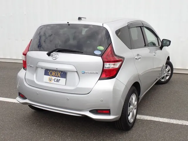 ノート(ニッサン)の車両写真