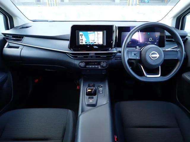 ノート（ニッサン）の車両写真