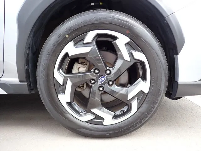スバル　ＳＵＢＡＲＵ　ＸＶ　ハイブリッド