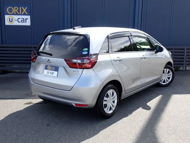 フィット　ｅ：ＨＥＶ（ホンダ）の車両写真