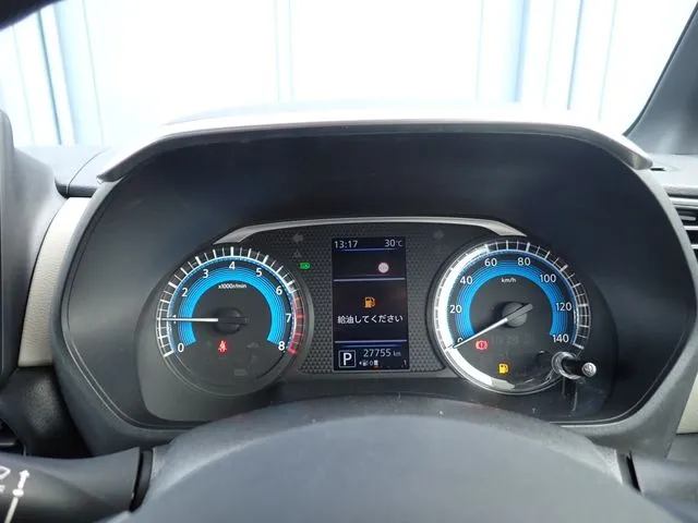 ルークス（ニッサン）の車両写真