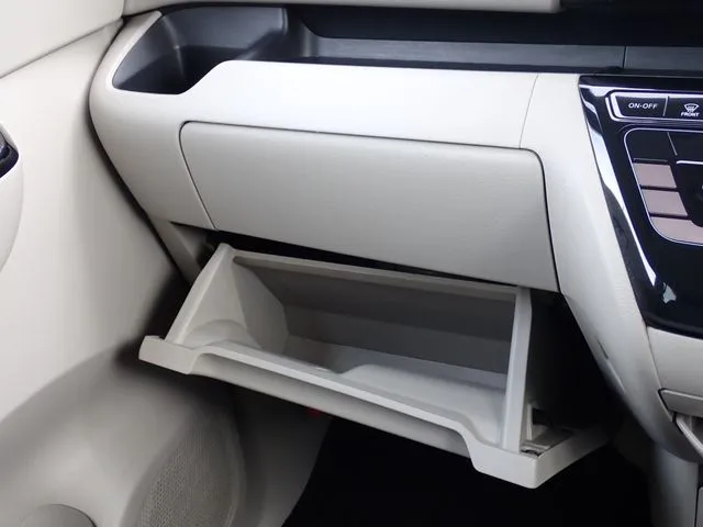 ルークス（ニッサン）の車両写真