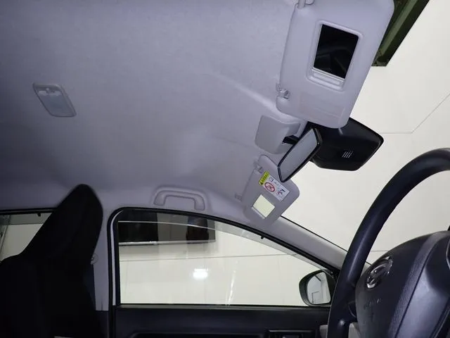 ダイハツ ミラ イース