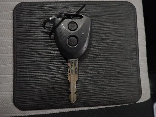 ダイハツ ミラ イース