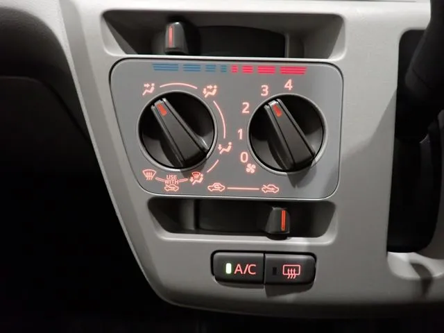 ダイハツ ミラ イース