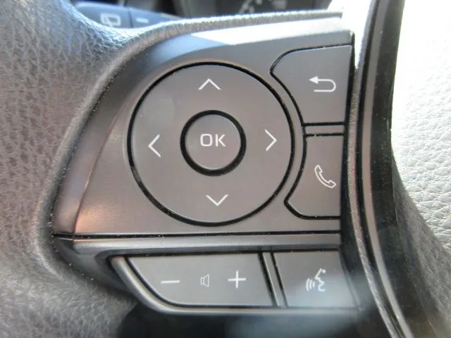 トヨタ　カローラ　ツーリング　ハイブリッド４ＷＤ