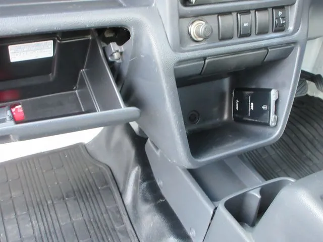キャリイトラック　４ＷＤ（スズキ）の車両写真