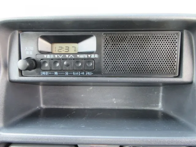 キャリイトラック　４ＷＤ（スズキ）の車両写真