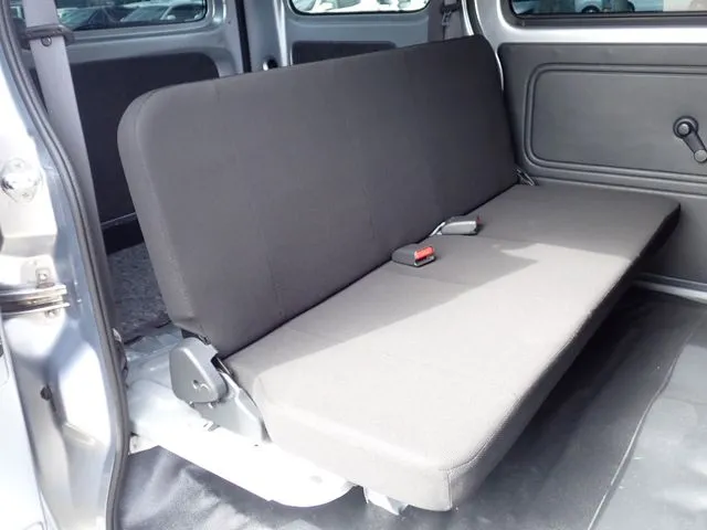 ハイゼットカーゴ(ダイハツ)の車両写真