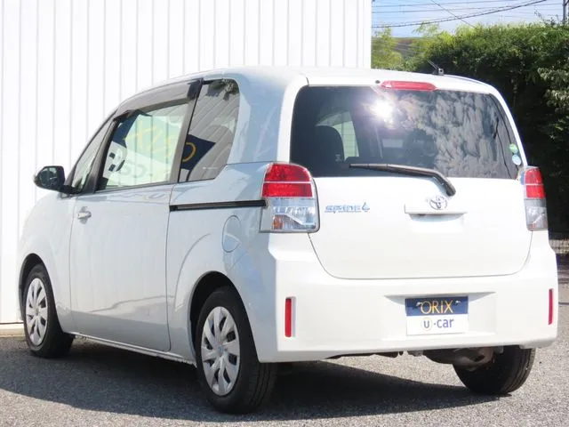 トヨタ　スペイド