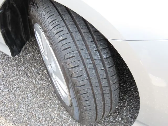 トヨタ　プリウス