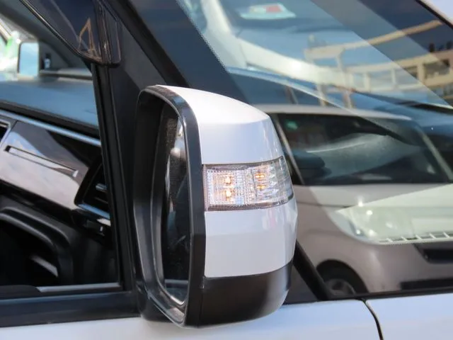 ステップワゴン（ホンダ）の車両写真