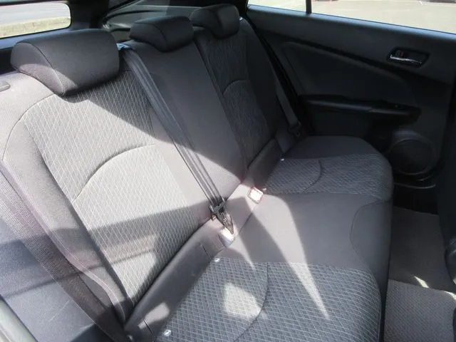 プリウス(トヨタ)の車両写真