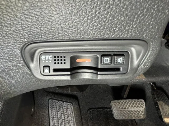 ヴェゼル　ハイブリッド（ホンダ）の車両写真