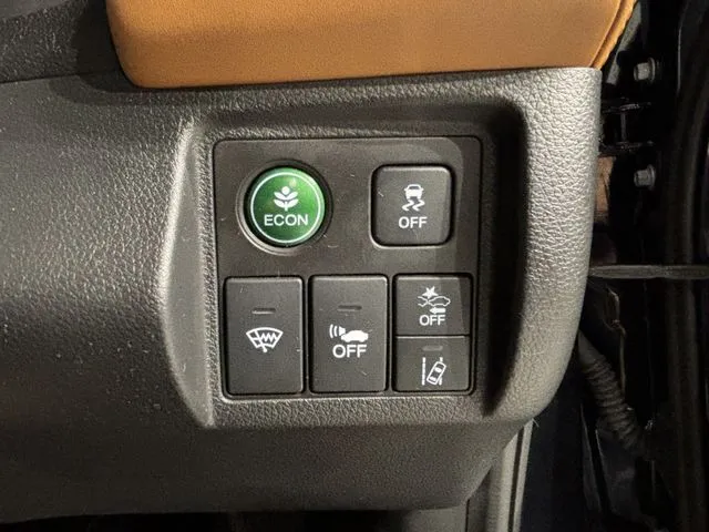 ヴェゼル　ハイブリッド（ホンダ）の車両写真