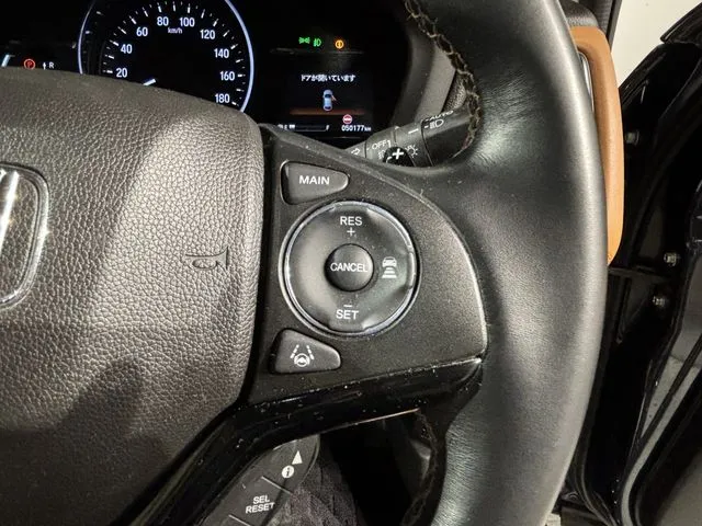 ヴェゼル　ハイブリッド（ホンダ）の車両写真